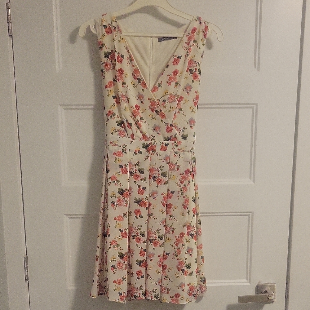 Floral V-Neck Dress